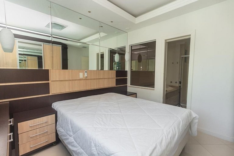 Apartamento Almeida e Moraes 3 Suítes com Hidro