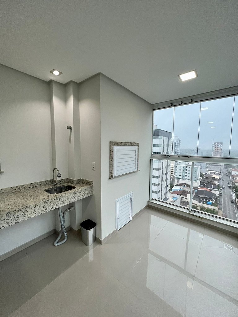 Apto 3 Suítes Itapema