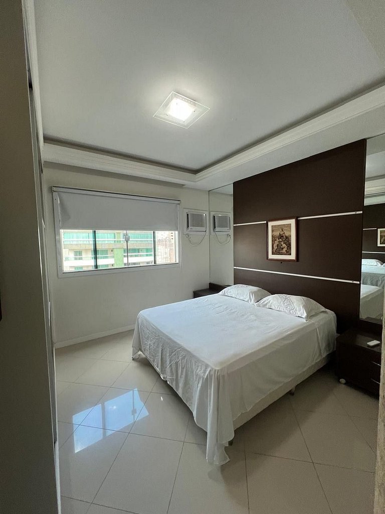 Meia Praia com estilo! 3 suítes, churrasqueira e garagem