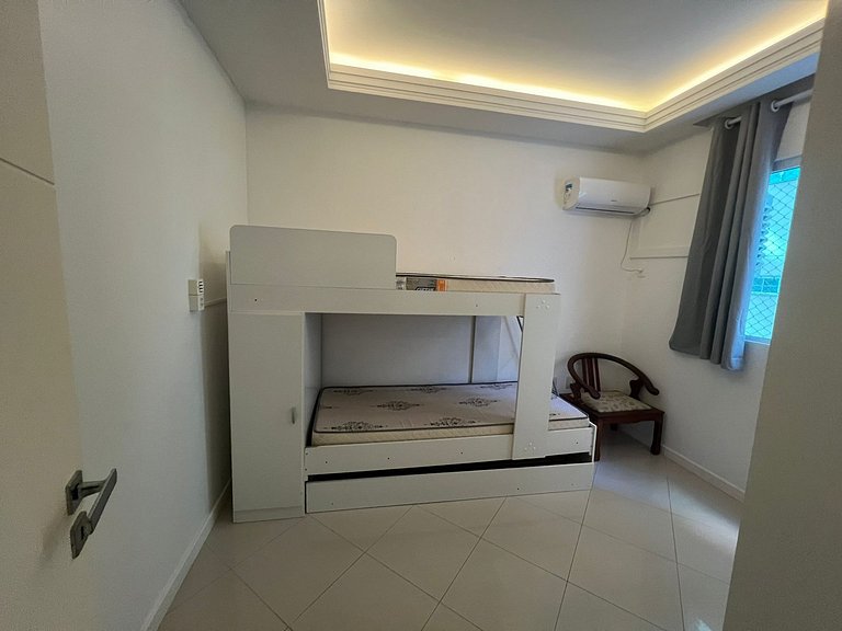 Apartamento 3 Suítes Vila do Mar Meia Prais