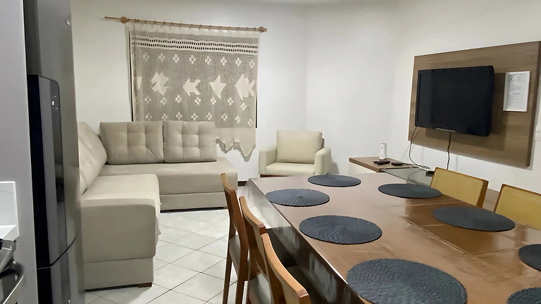 Casa em Bombinhas Almeida e Moraes Perto da Praia