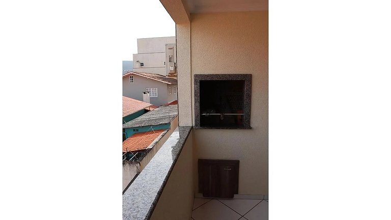 Apto Almeida e Moraes com piscina Condomínio em BC