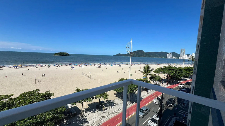 Apto Almeida e Moraes Frente Mar 3 Quartos