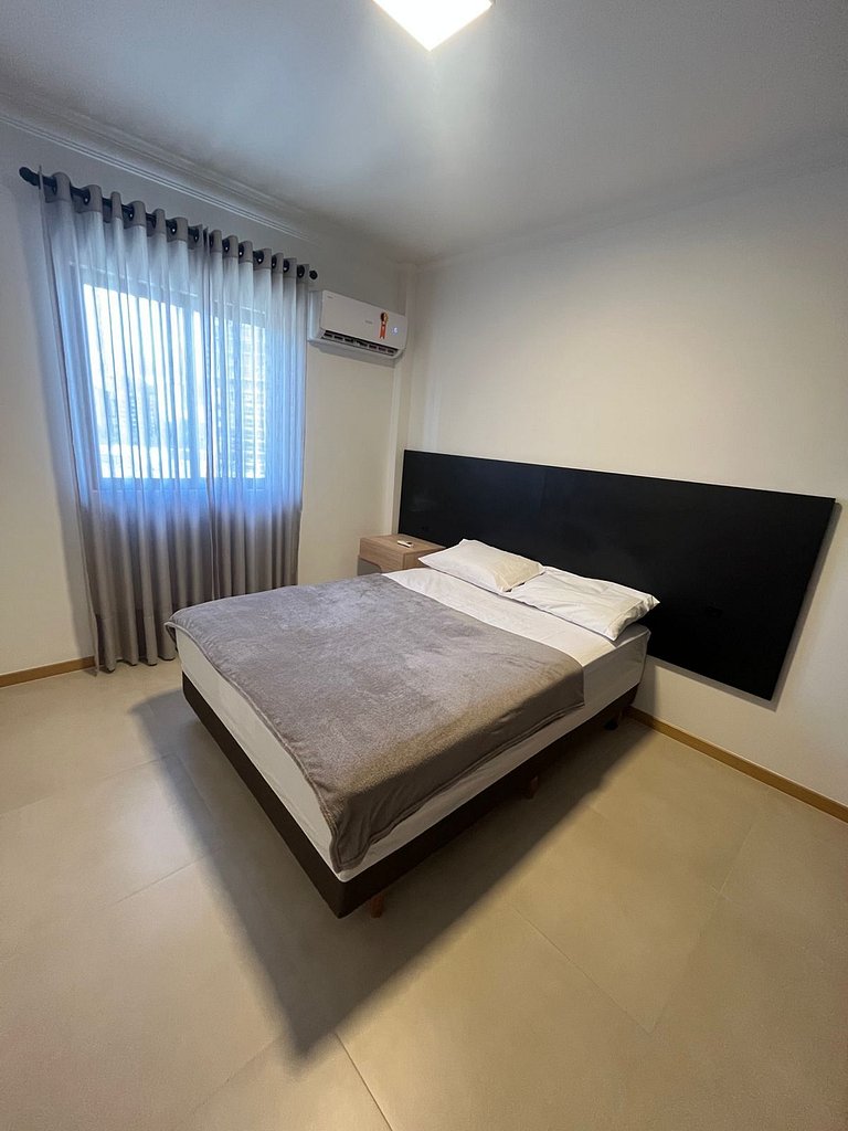 Studio Moderno com garagem próximo a Vila Germânica