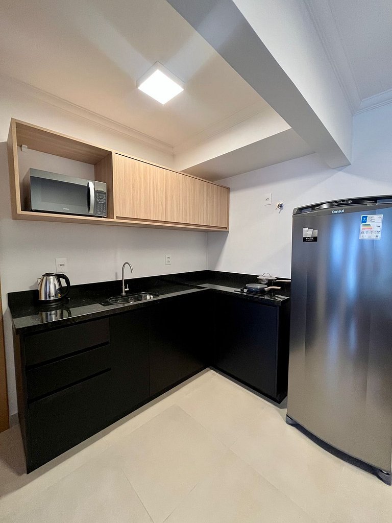 Studio Moderno com garagem próximo a Vila Germânica