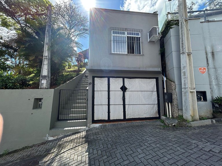 Kitnet bem localizada no centro de Blumenau