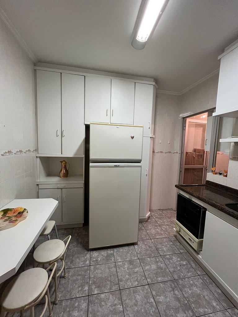 Apto em BC – 3 Dormitórios com Suíte e Garagem