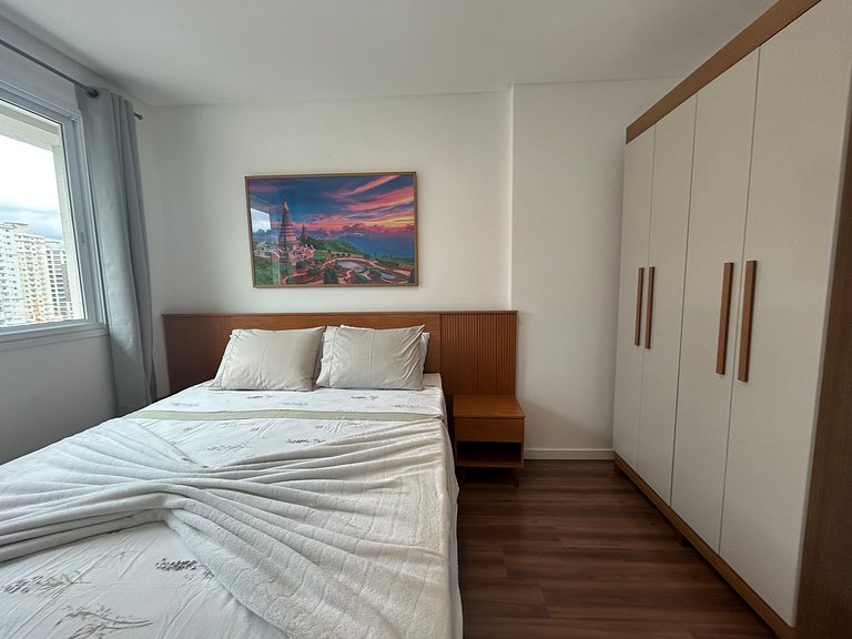 Apto Suíte + 2 Quartos| Churrasqueira| Garagem