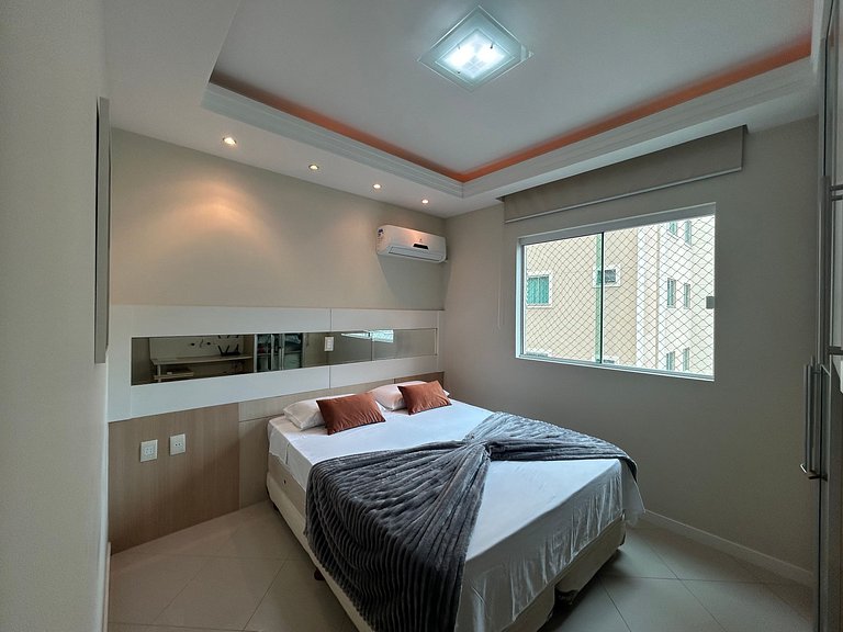 Apto Almeida e Moraes 3 Suítes com churrasqueira Meia Praia