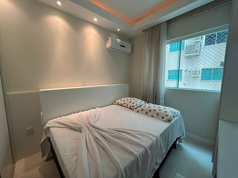 Apto Almeida e Moraes 3 Suítes com churrasqueira Meia Praia