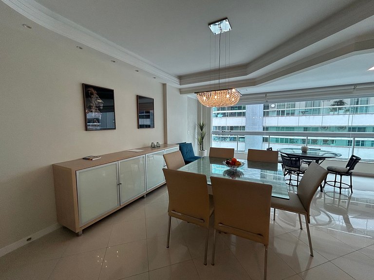 Apto Almeida e Moraes 3 Suítes c/churrasqueira Meia Praia