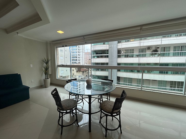 Apto Almeida e Moraes 3 Suítes com churrasqueira Meia Praia