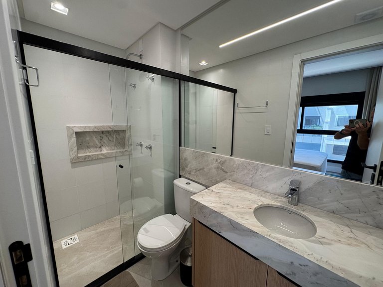 Apto Duplex canto grande Bombinhas