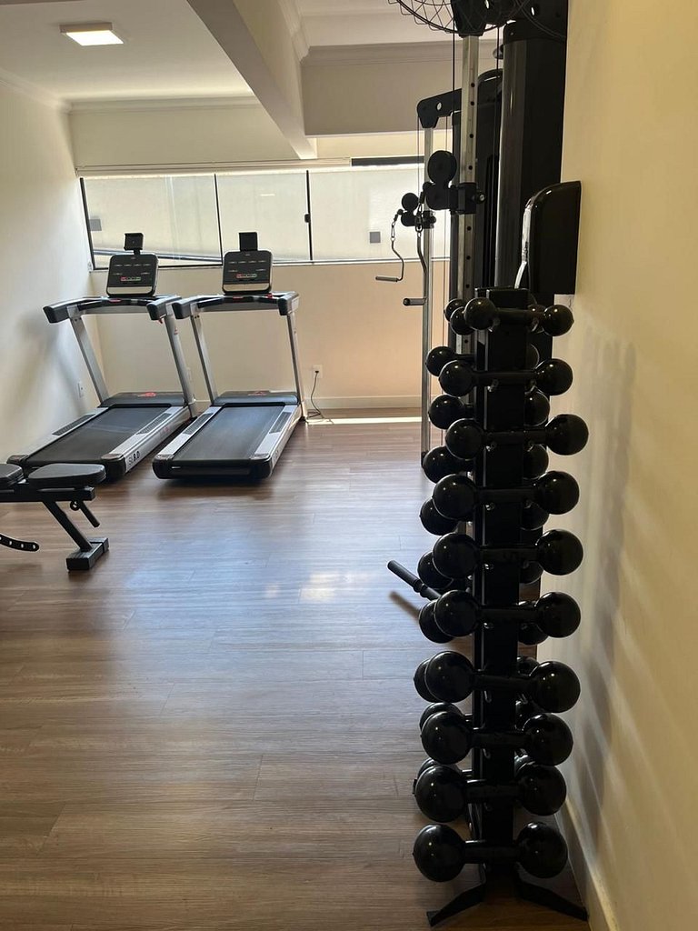 Apto Moderno com garagem passos da Vila Germânica