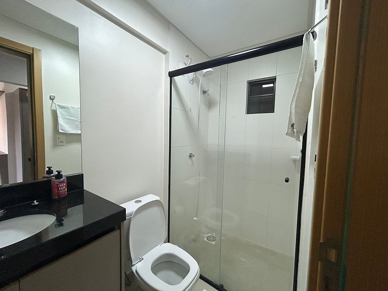 Apto Moderno com garagem passos da Vila Germânica