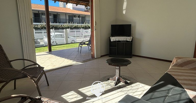 Casa perto da Praia em Porto Belo