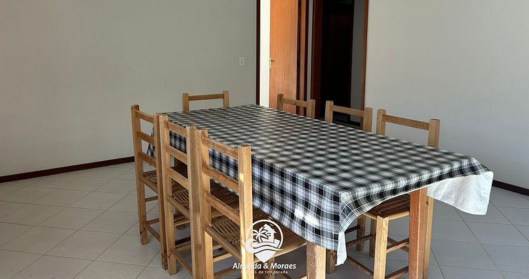 Casa perto da Praia em Porto Belo