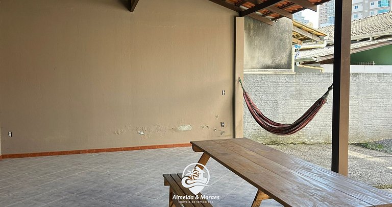 Casa perto da Praia em Porto Belo