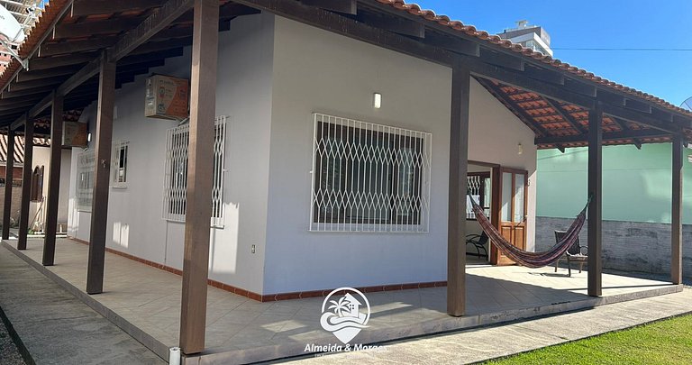Casa perto da Praia em Porto Belo
