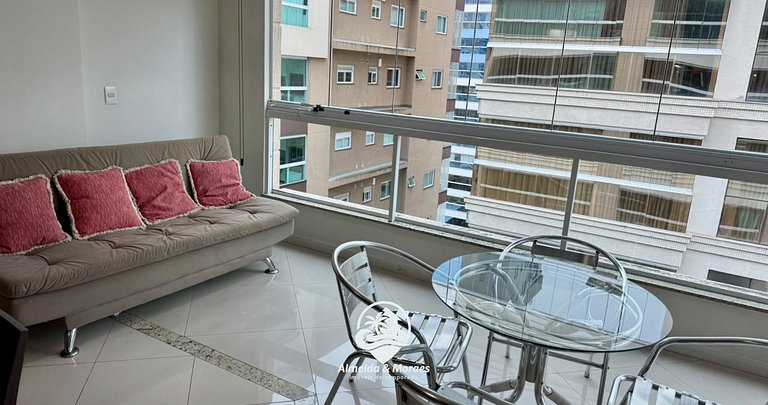 Meia Praia com estilo! 3 suítes, churrasqueira e garagem