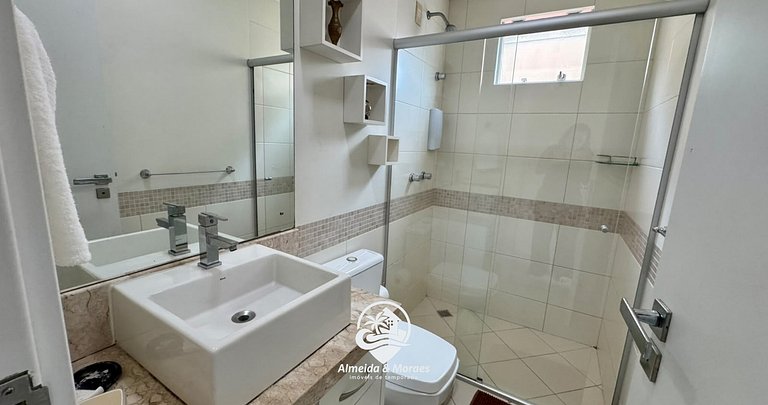 Meia Praia com estilo! 3 suítes, churrasqueira e garagem