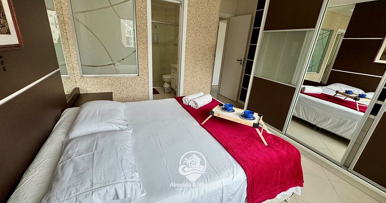 Meia Praia com estilo! 3 suítes, churrasqueira e garagem