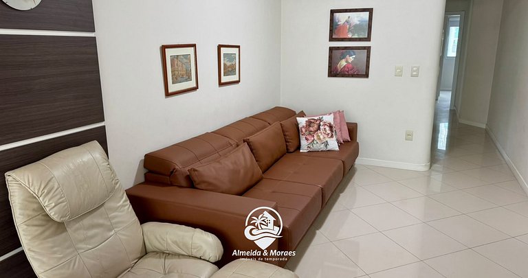 Meia Praia com estilo! 3 suítes, churrasqueira e garagem